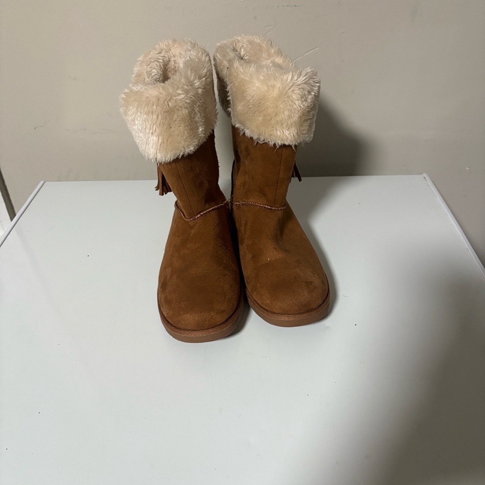 Boots MAKALU Cozy Tan Fur-Lined Women's